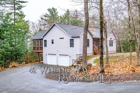 42 Winding Way Raymond ME 04071
