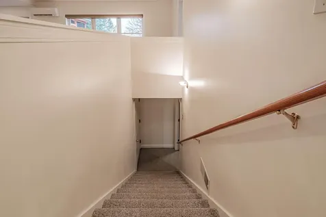 42 Winding Way Raymond ME 04071