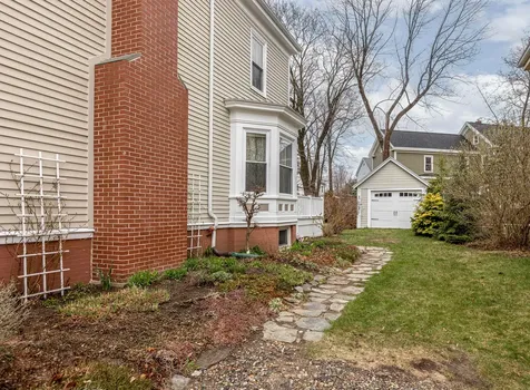 19 Richardson Street Portland ME 04103