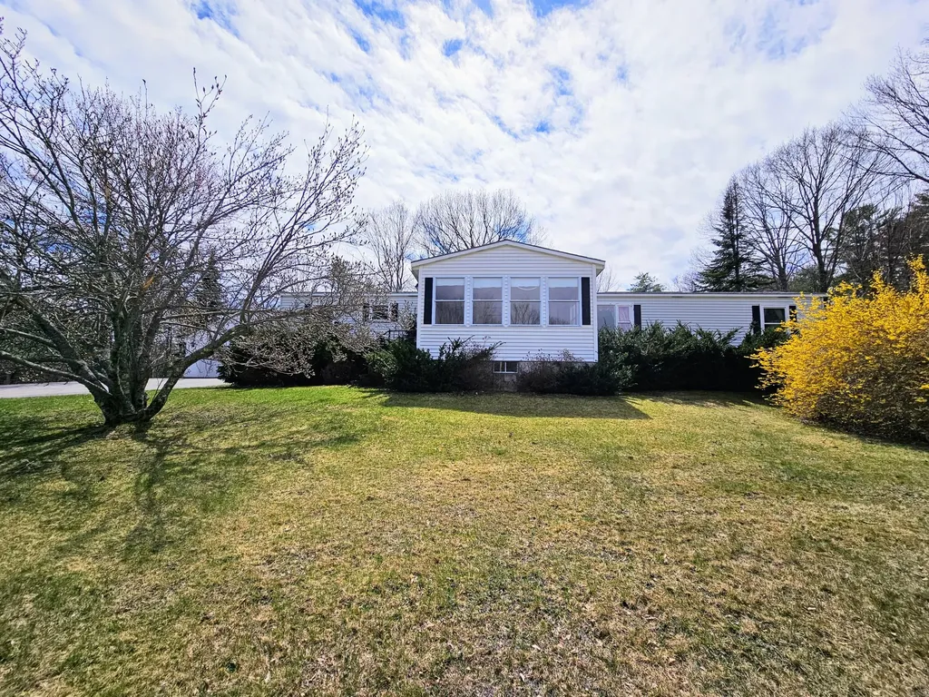 274 Log Cabin Road Arundel ME 04046