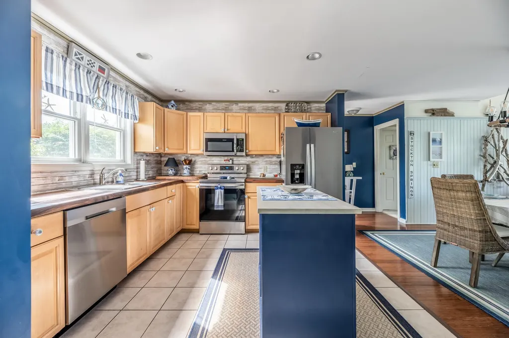 28 Harbor View Drive Stockton Springs ME 04981