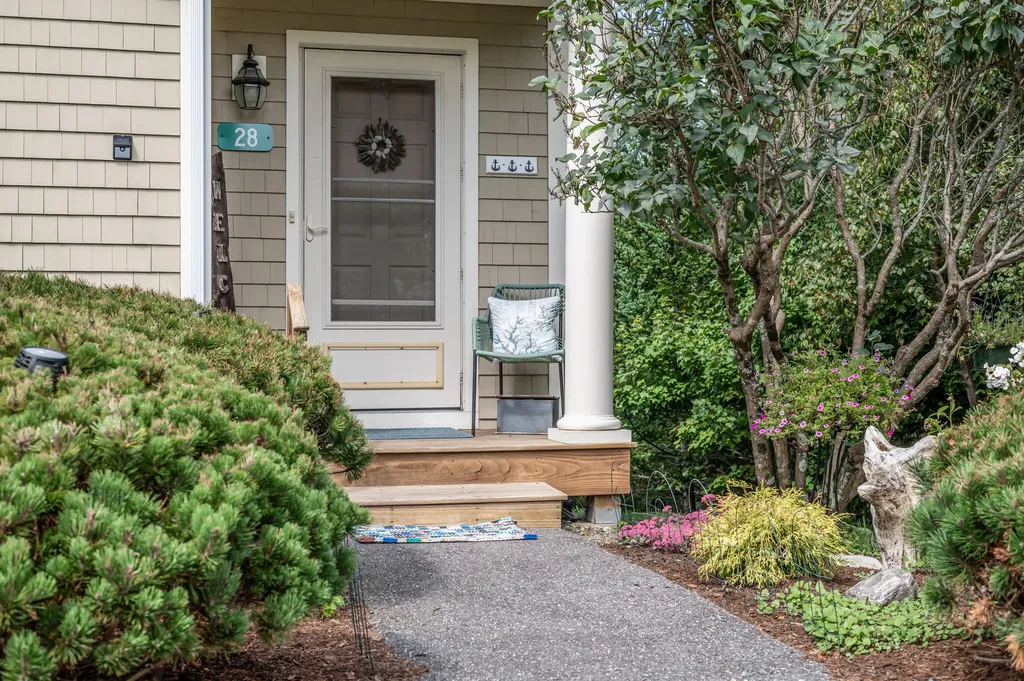 28 Harbor View Drive Stockton Springs ME 04981