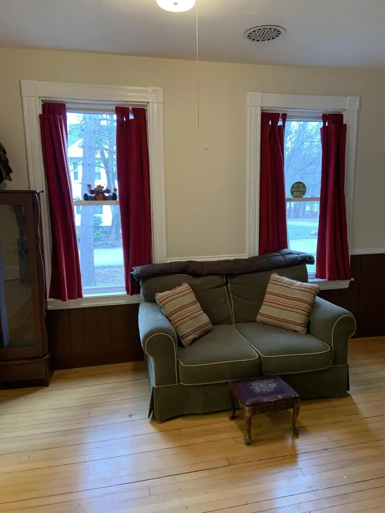 12 Sebasticook Avenue Newport ME 04953