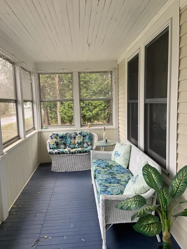 12 Sebasticook Avenue Newport ME 04953