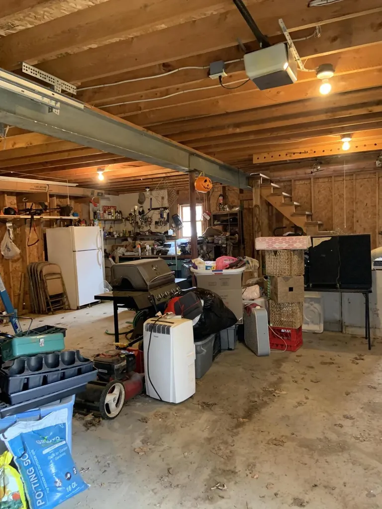 12 Sebasticook Avenue Newport ME 04953