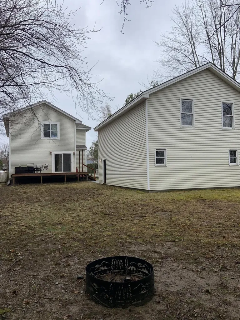 12 Sebasticook Avenue Newport ME 04953