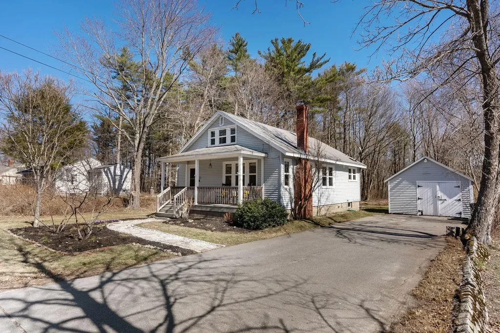 55 Brook Street Westbrook ME 04092