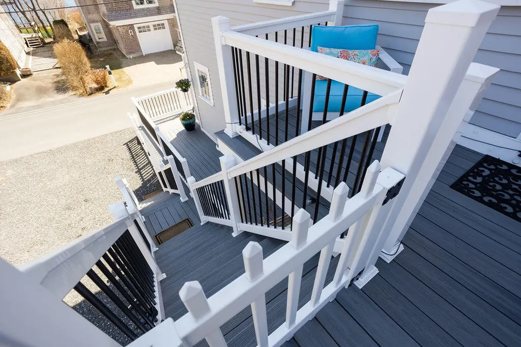 90 Freeman Street York ME 03909