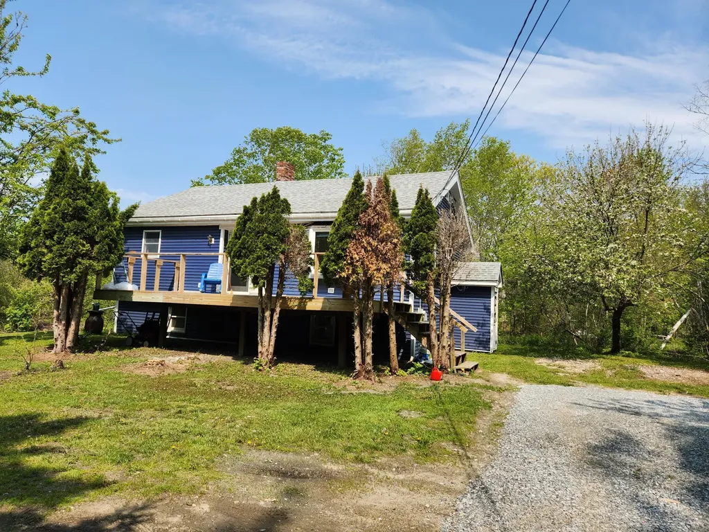 55 Pine Ridge Road Cushing ME 04563