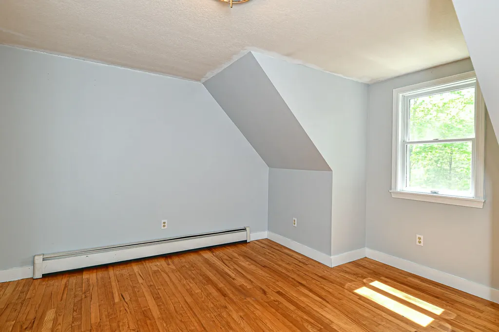 8 Chapman Lane Kennebunk ME 04043