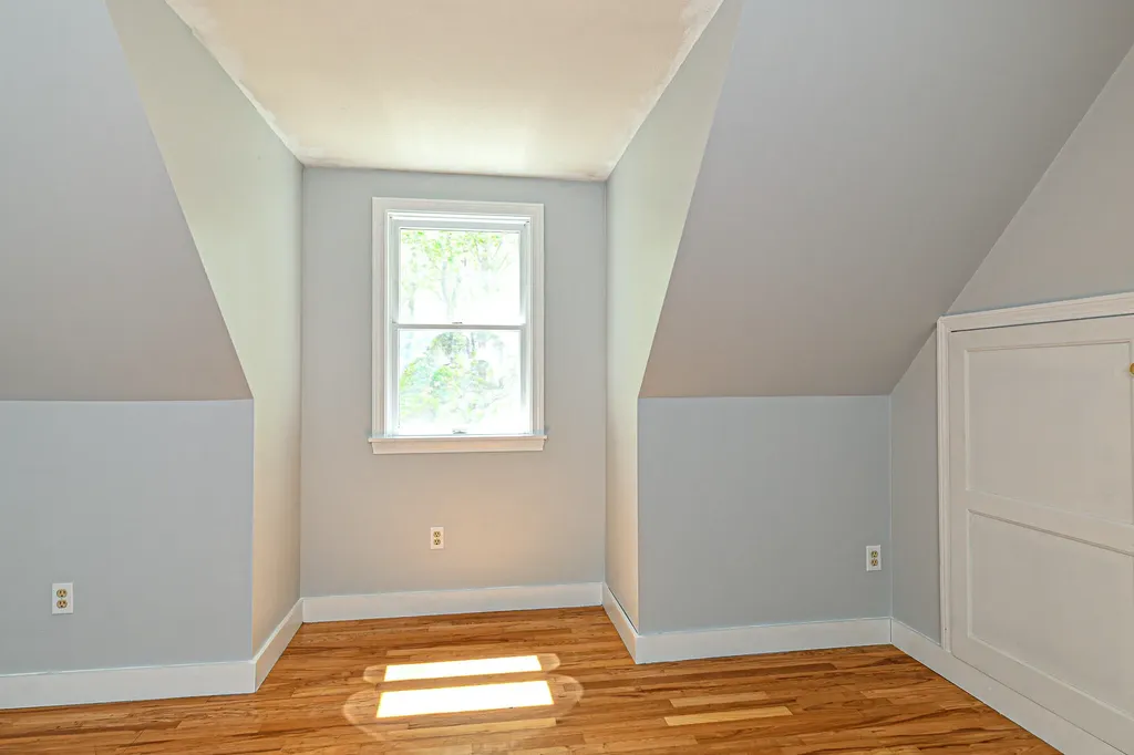 8 Chapman Lane Kennebunk ME 04043