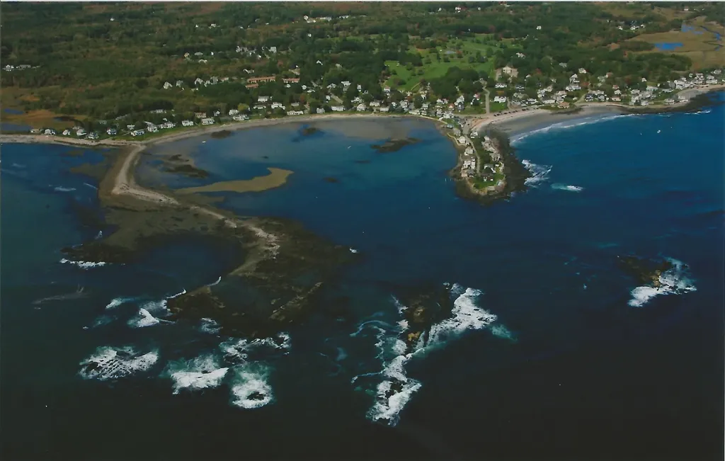 8 Chapman Lane Kennebunk ME 04043