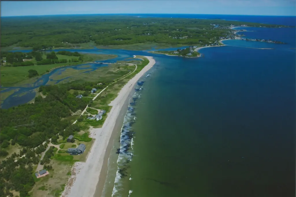 8 Chapman Lane Kennebunk ME 04043