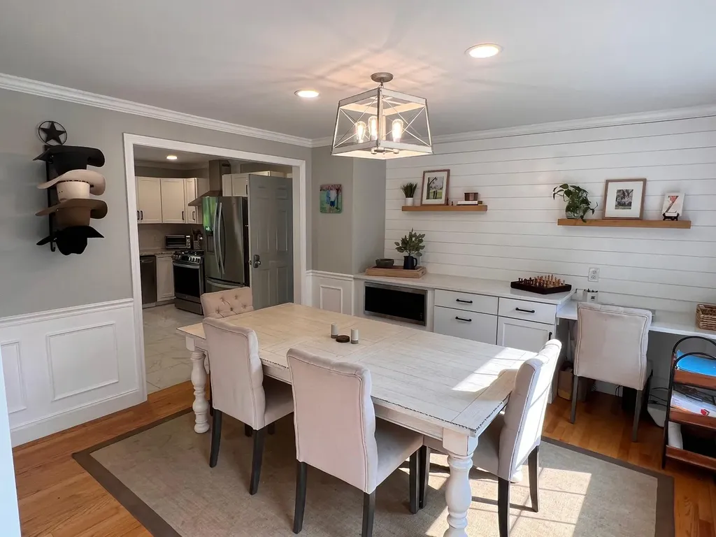 2 Richards Way Saco ME 04072
