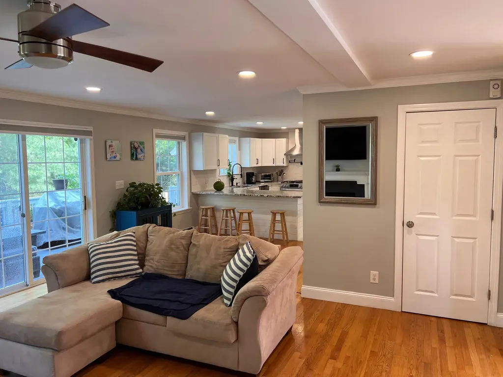 2 Richards Way Saco ME 04072