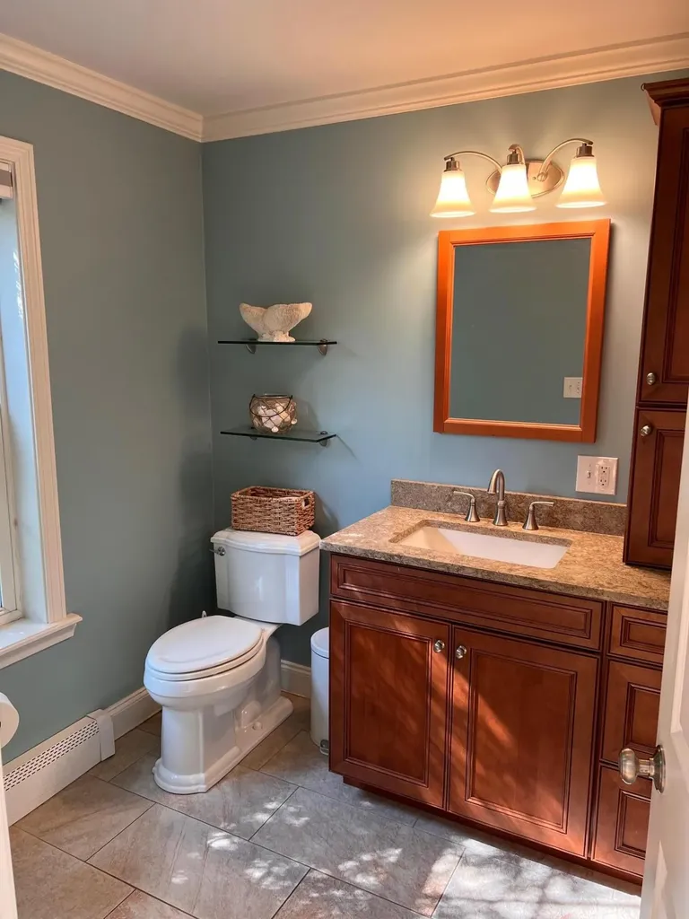 2 Richards Way Saco ME 04072