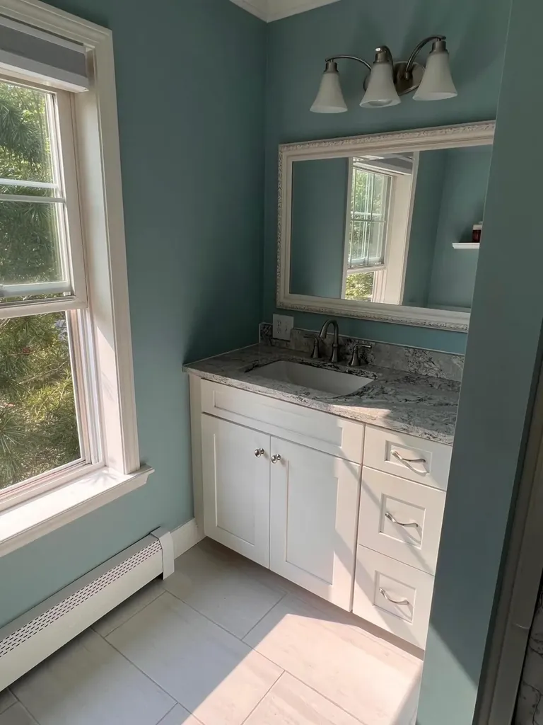 2 Richards Way Saco ME 04072
