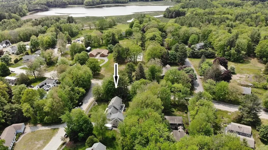 2 Richards Way Saco ME 04072