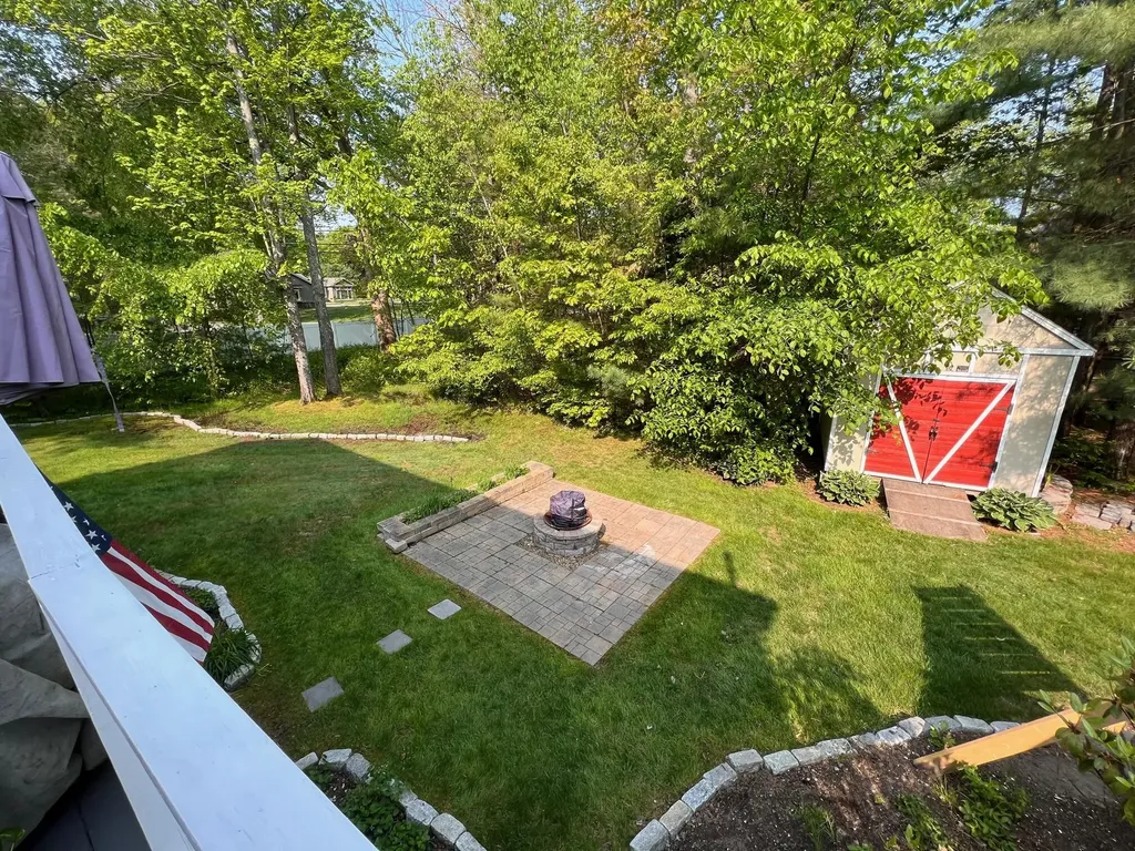 2 Richards Way Saco ME 04072