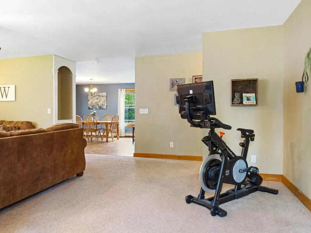 222 Neck Road West Gardiner ME 04345