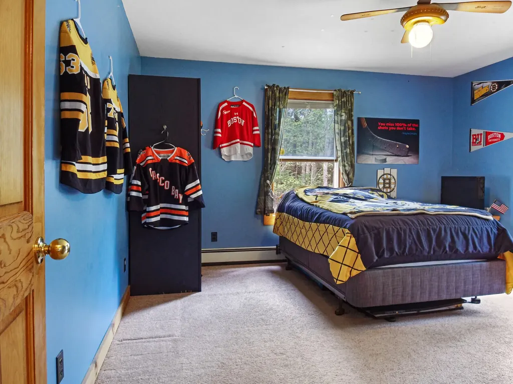 222 Neck Road West Gardiner ME 04345