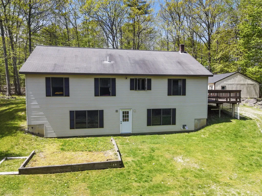 222 Neck Road West Gardiner ME 04345