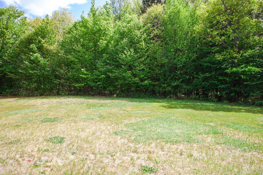 15 Wilderness Way Turner ME 04282