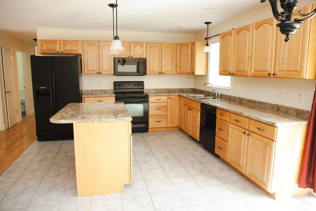 15 Wilderness Way Turner ME 04282