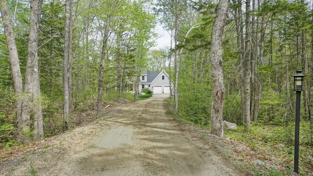 19 New Adams Road Kennebunkport ME 04046