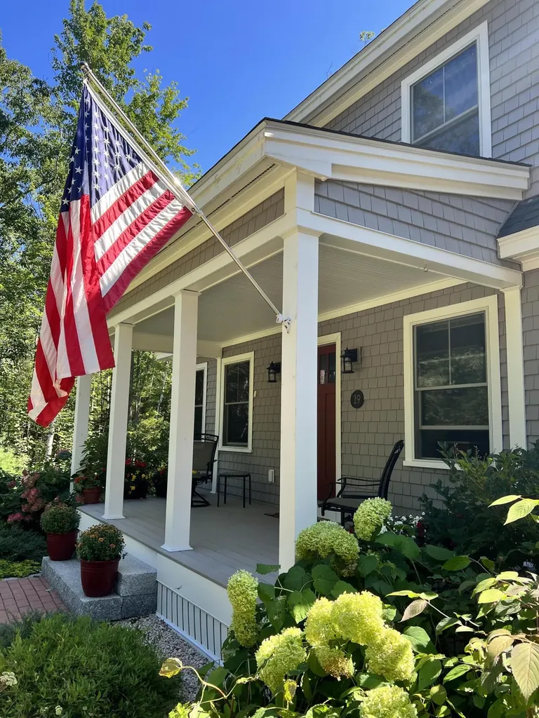 19 New Adams Road Kennebunkport ME 04046