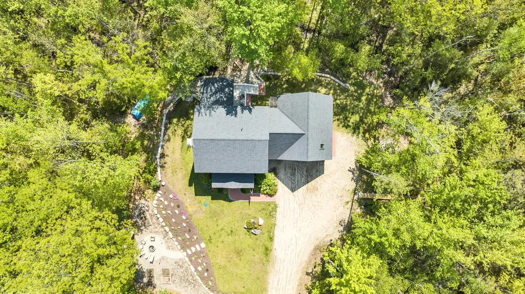 19 New Adams Road Kennebunkport ME 04046