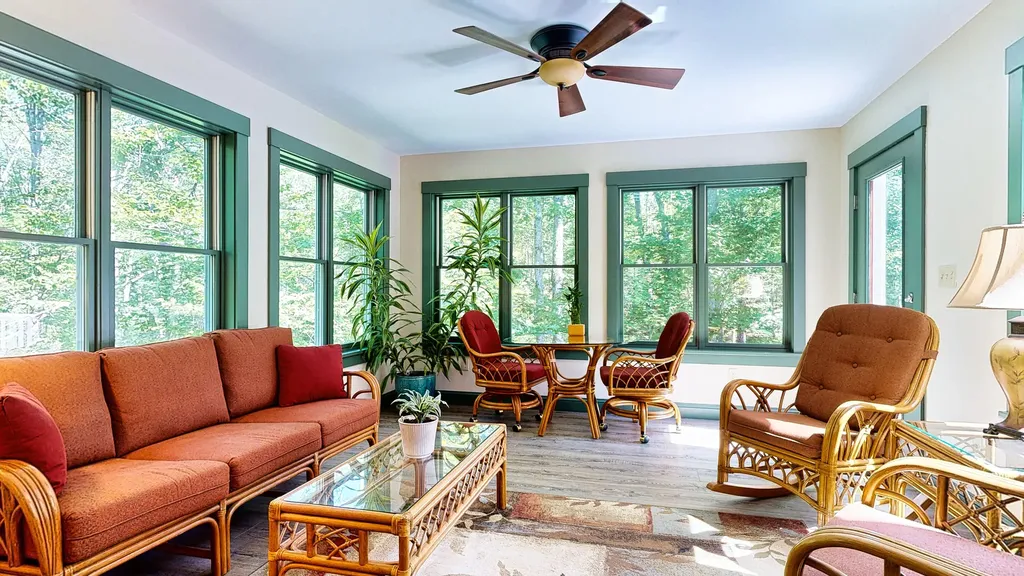 19 New Adams Road Kennebunkport ME 04046