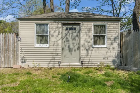 872 Riverside Street Portland ME 04103