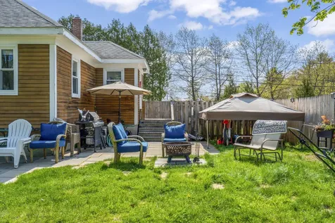 872 Riverside Street Portland ME 04103