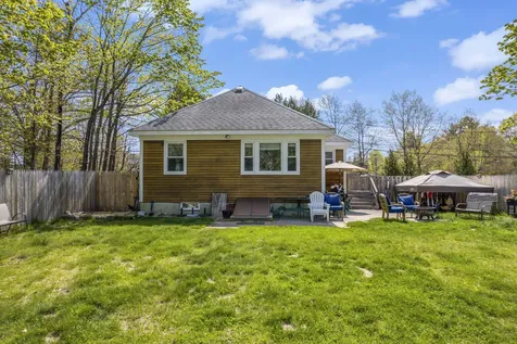 872 Riverside Street Portland ME 04103