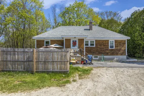 872 Riverside Street Portland ME 04103