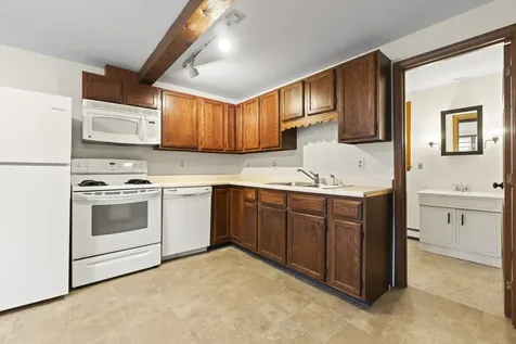 872 Riverside Street Portland ME 04103