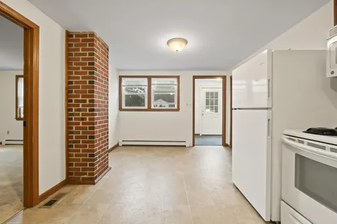 872 Riverside Street Portland ME 04103