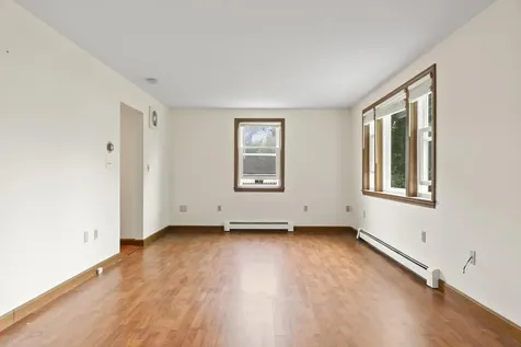 872 Riverside Street Portland ME 04103