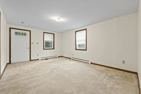 872 Riverside Street Portland ME 04103