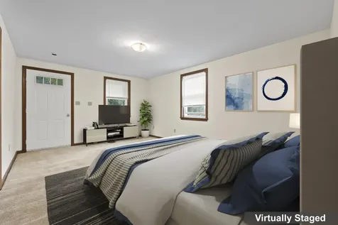 872 Riverside Street Portland ME 04103