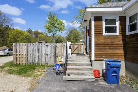 872 Riverside Street Portland ME 04103