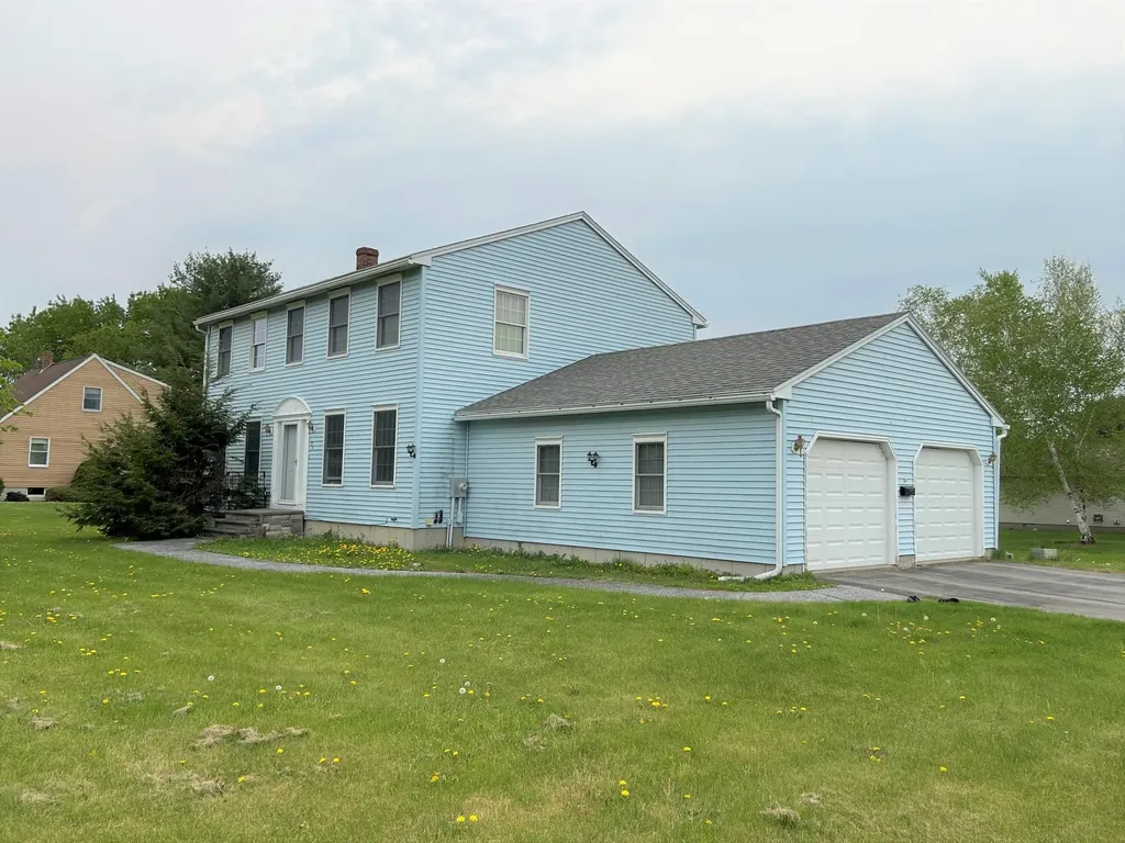 30 Forest Park Waterville ME 04901