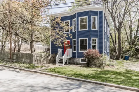 113 Bolton Street Portland ME 04102