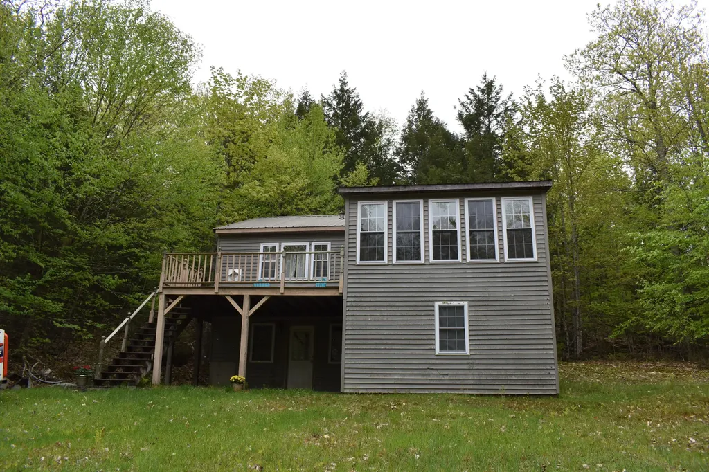87 Woodland Road Winthrop ME 04364