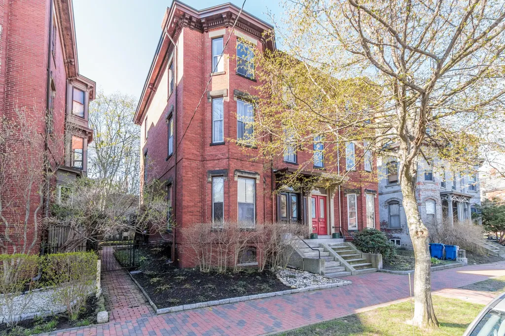 68 Deering Street Portland ME 04101