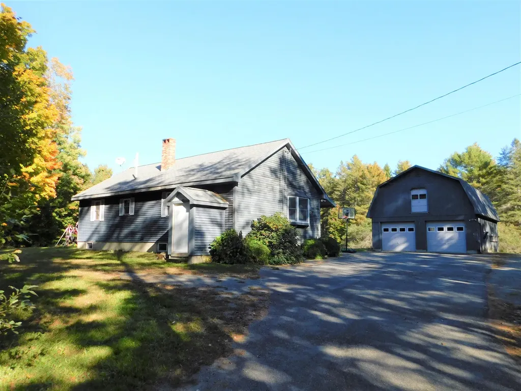 755 N Dexter Road Dexter ME 04930