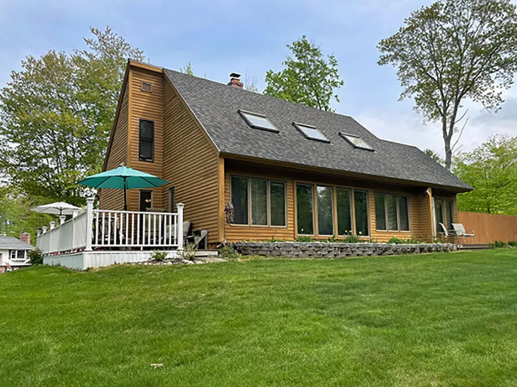 5 Roseanne Avenue Augusta ME 04330