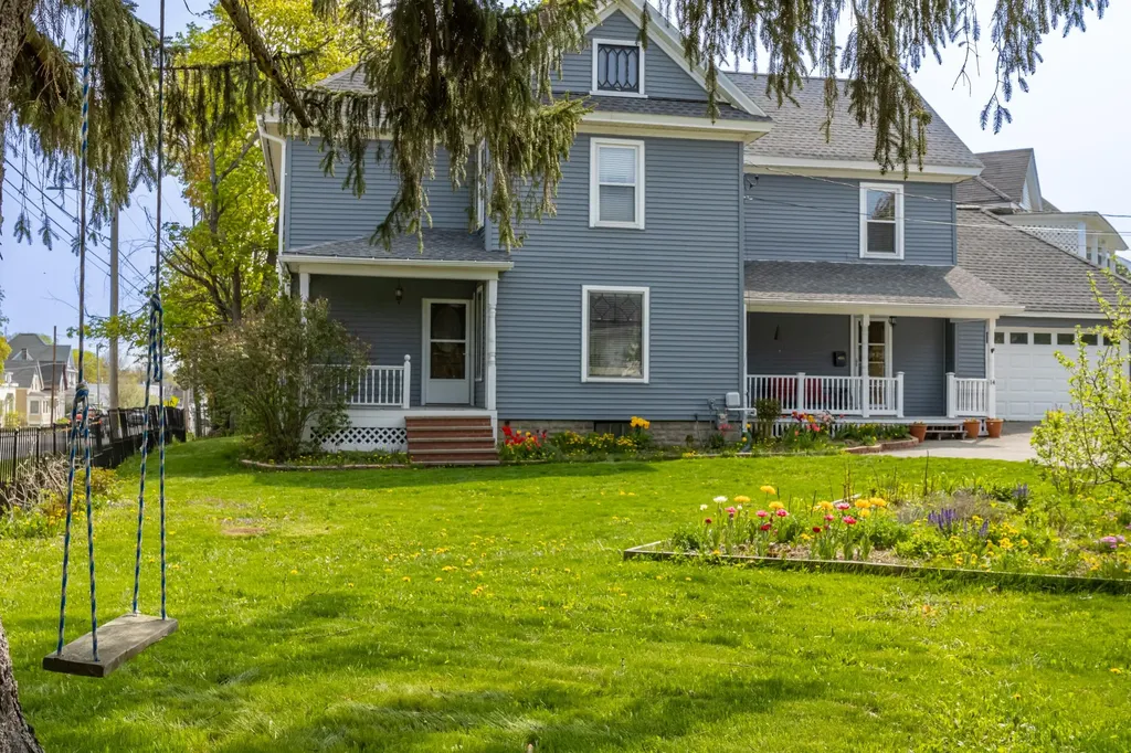 14 Boutelle Road Bangor ME 04401