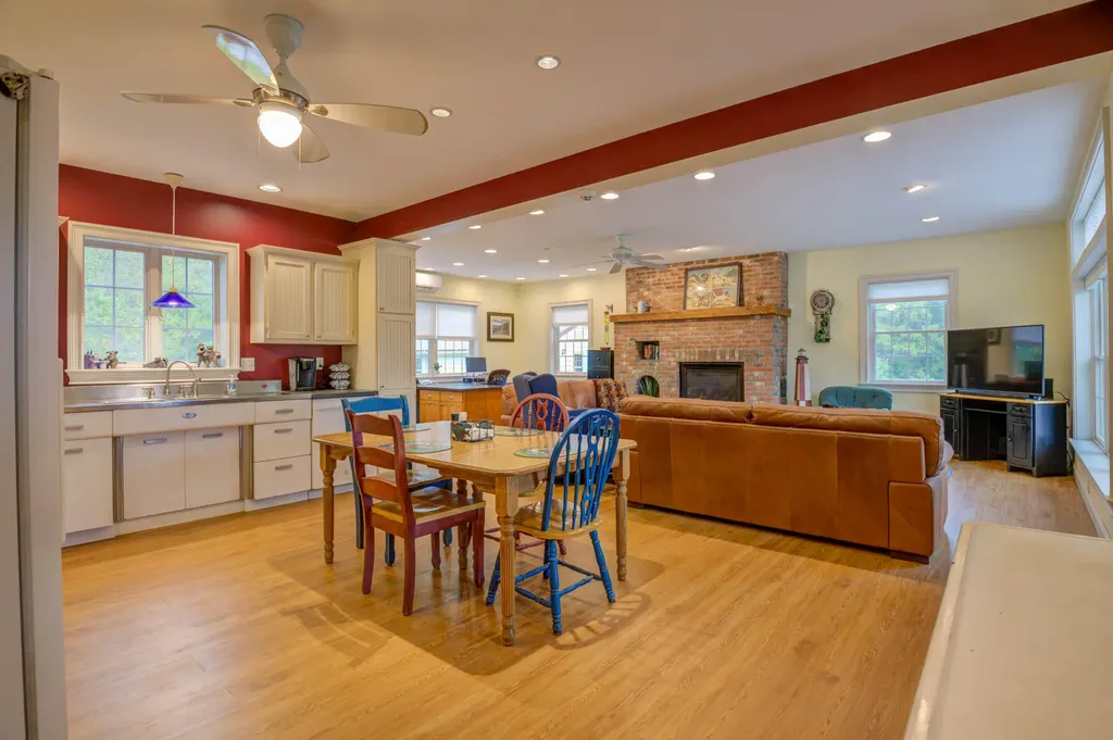 51 Louden Road Saco ME 04072